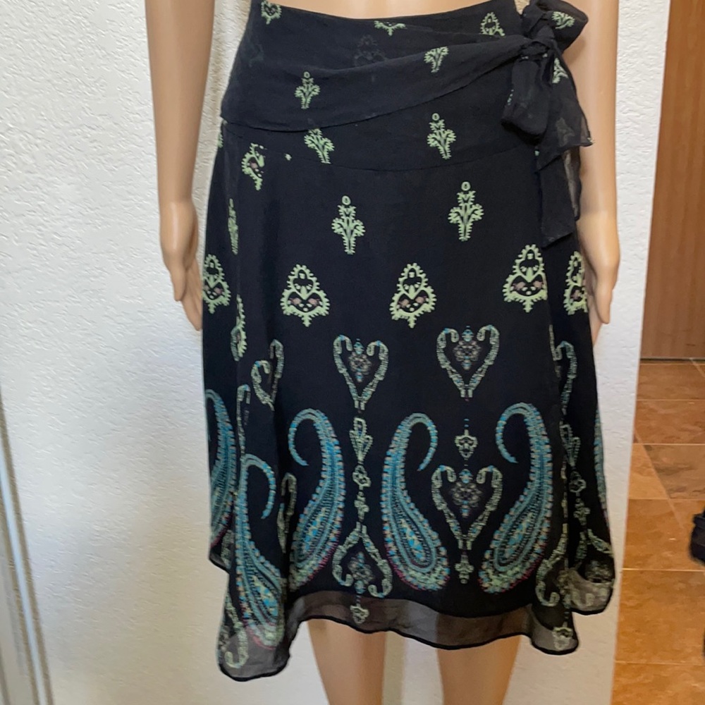 JPR Separates 100% Silk Black/Green/Blue Skirt